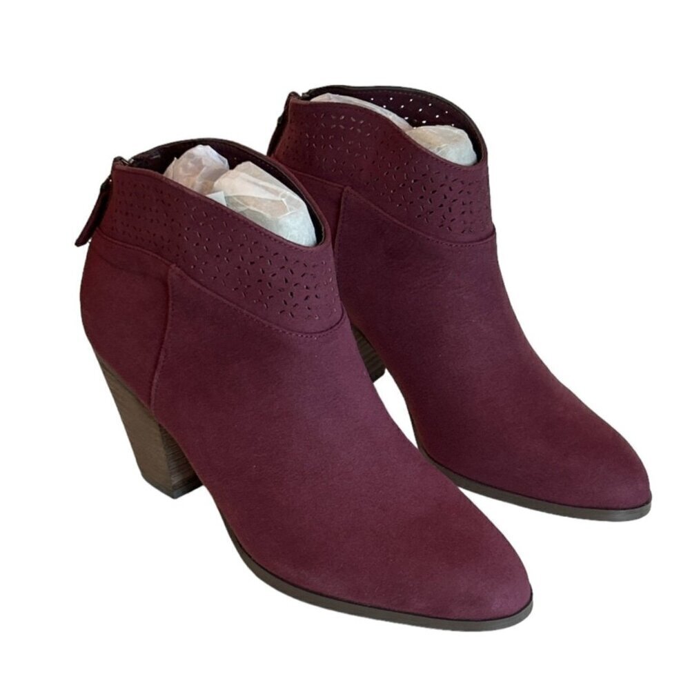 Violet & Red Women's Jackson Lazer Cut Topline Bootie Burgundy Size 10 NWT